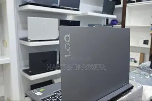 New Laptop Lenovo LOQ 15ARP9 24GB AMD Ryzen 5 SSD 512GB
