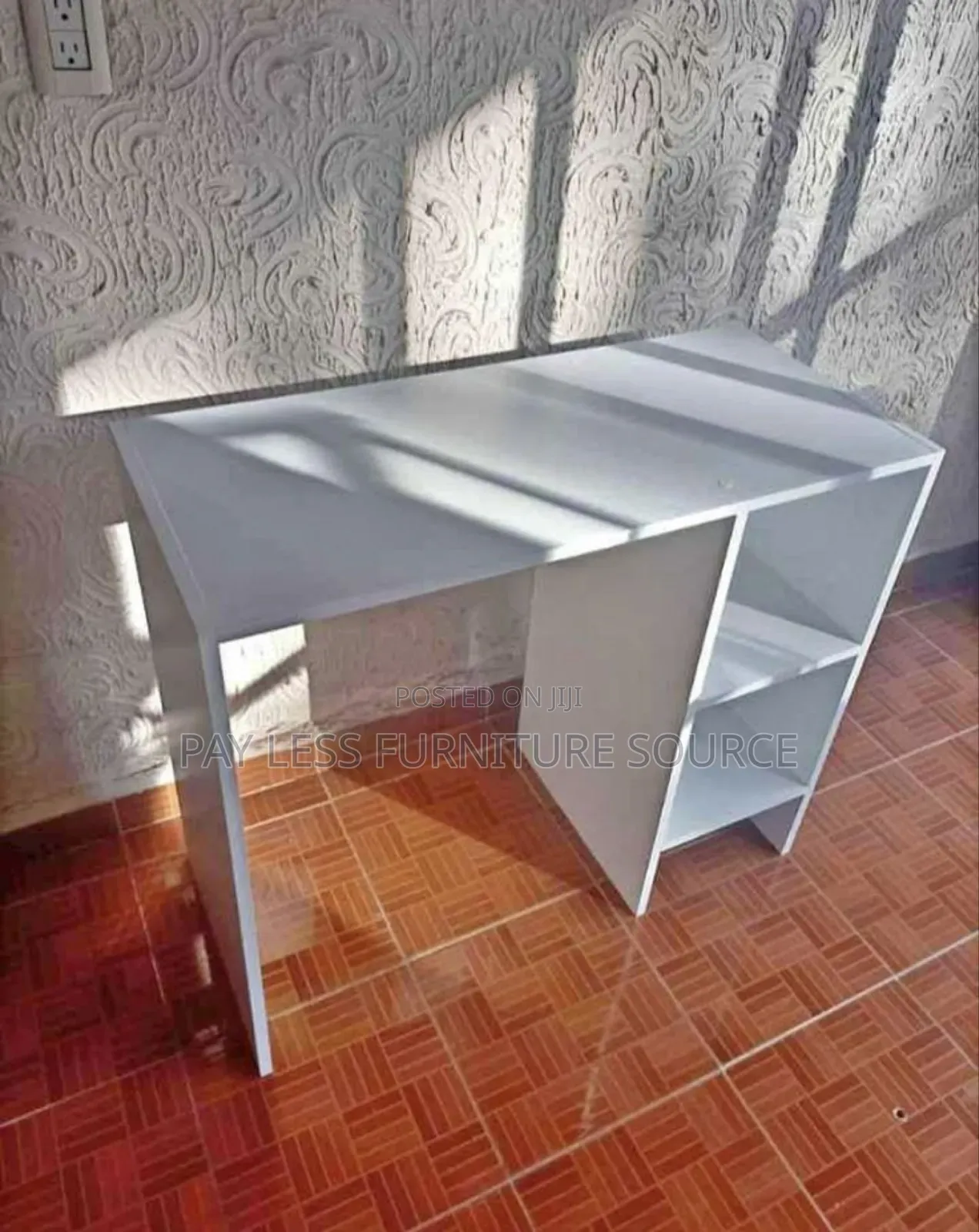 Reading Table