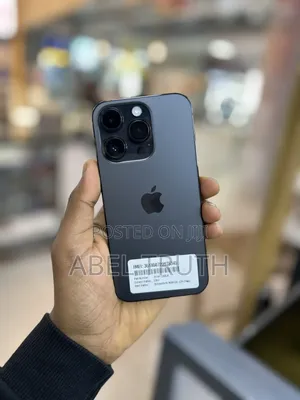 Photo - New Apple iPhone 14 Pro 128 GB Black