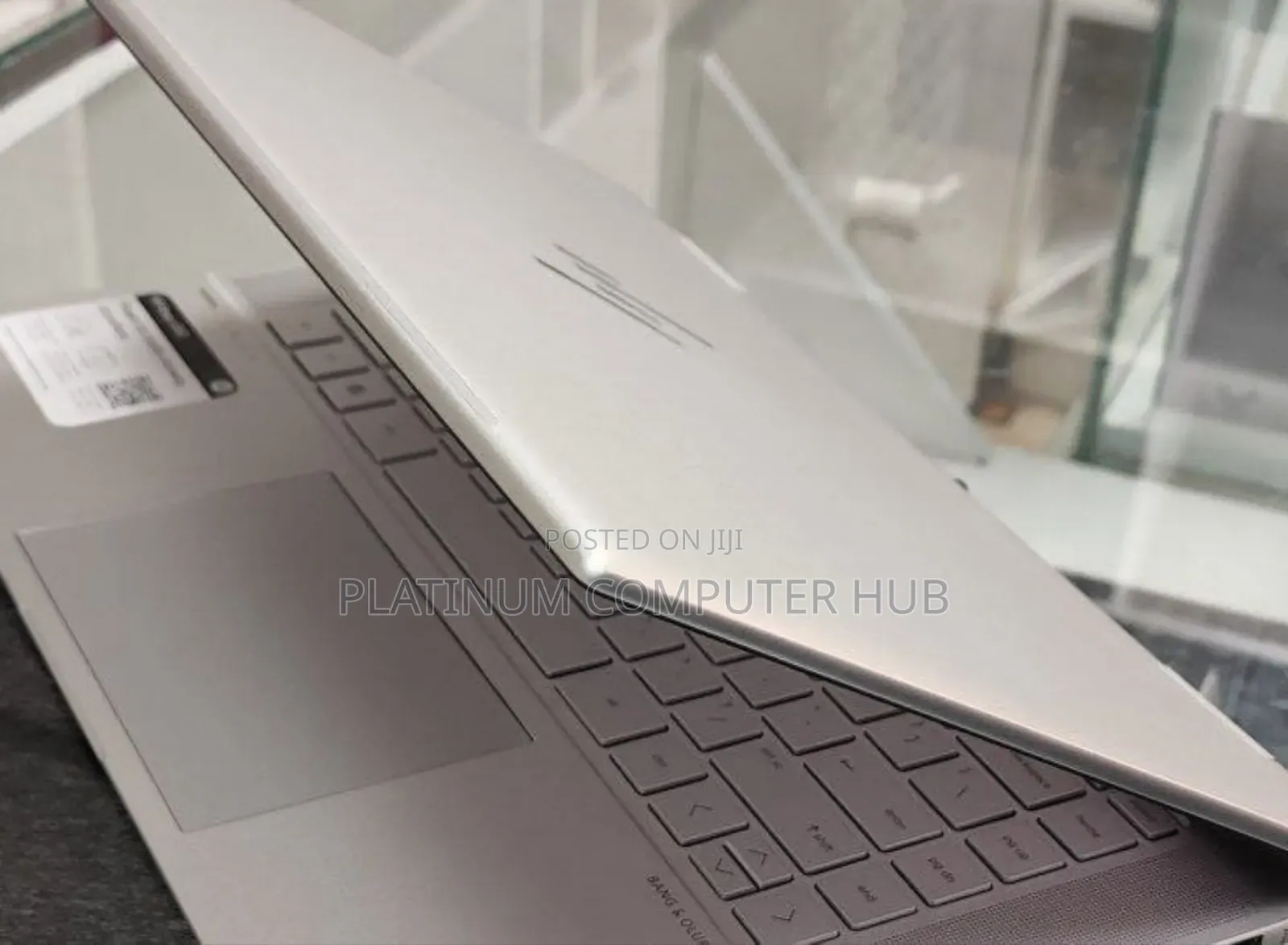 New Laptop HP Envy X360 8GB Intel Core I5 SSD 512GB