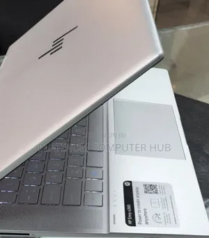 New Laptop HP Envy X360 8GB Intel Core I5 SSD 512GB