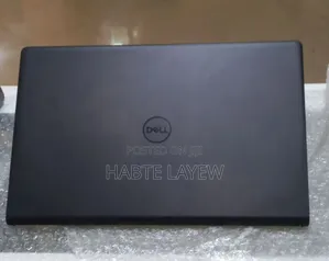 Photo - New Laptop Dell Vostro 3520 8GB Intel Core I5 SSD 1T