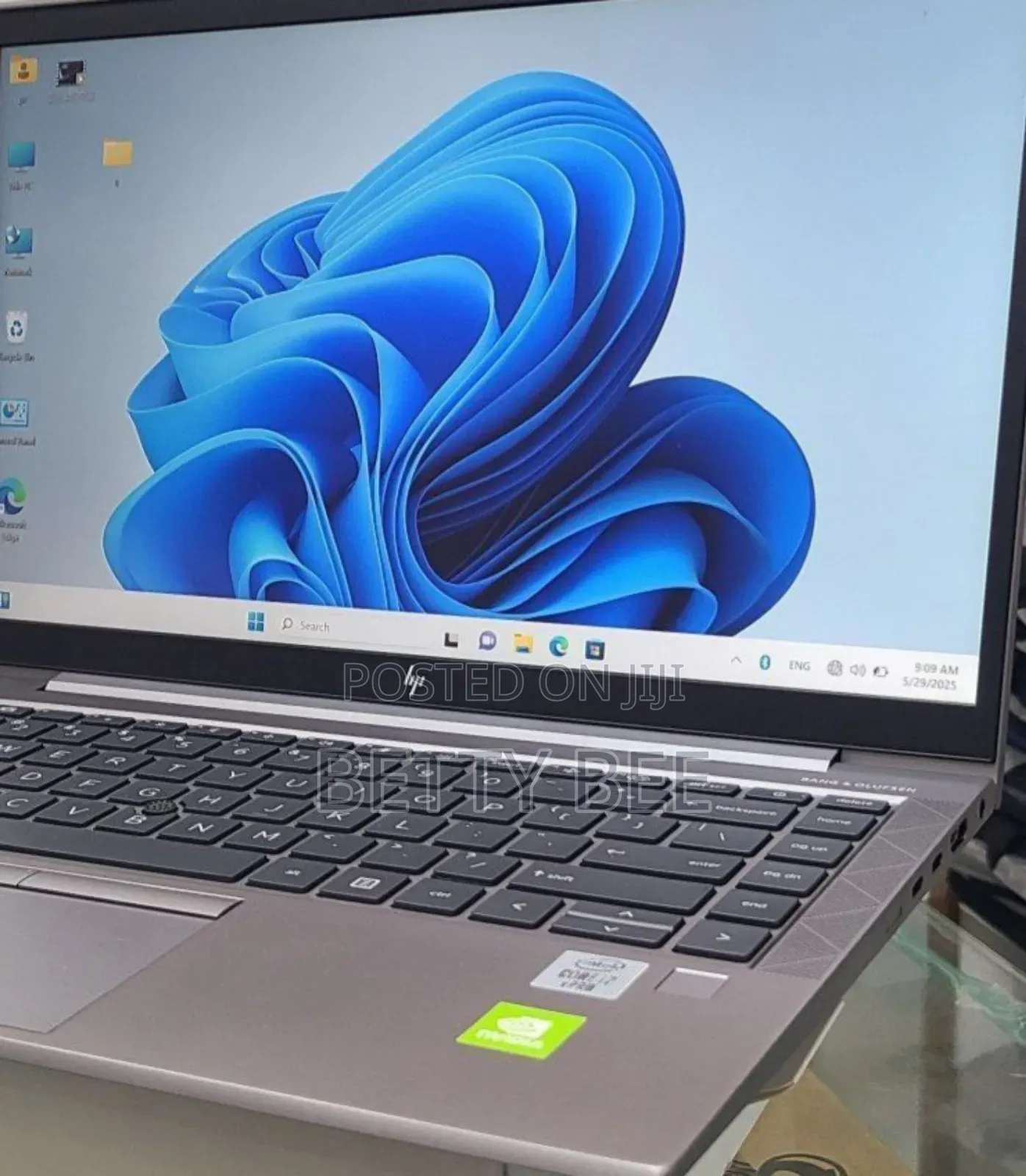 New Laptop HP Zbook Studio G7 32GB Intel Core I7 SSD 1T