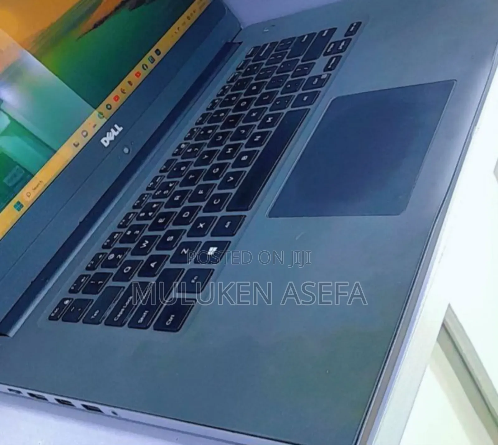 New Laptop Dell Inspiron 15 8GB Intel Core I5 SSD 1T