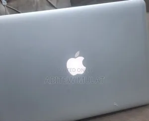 New Laptop Apple MacBook Pro 2012 8GB Intel Core i5 HDD 500GB