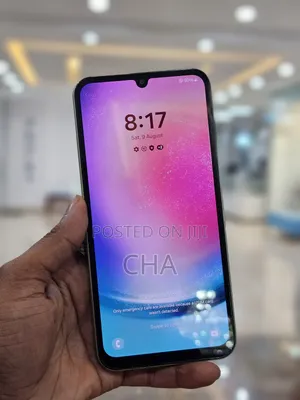 Photo - New Samsung Galaxy A35 128 GB Purple