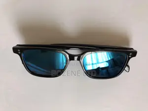 Photo - Sunglass (Dark Blue/Rectangular)