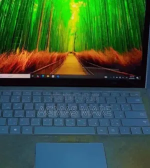 New Laptop Microsoft Surface 8GB Intel Core I5 SSD 256GB