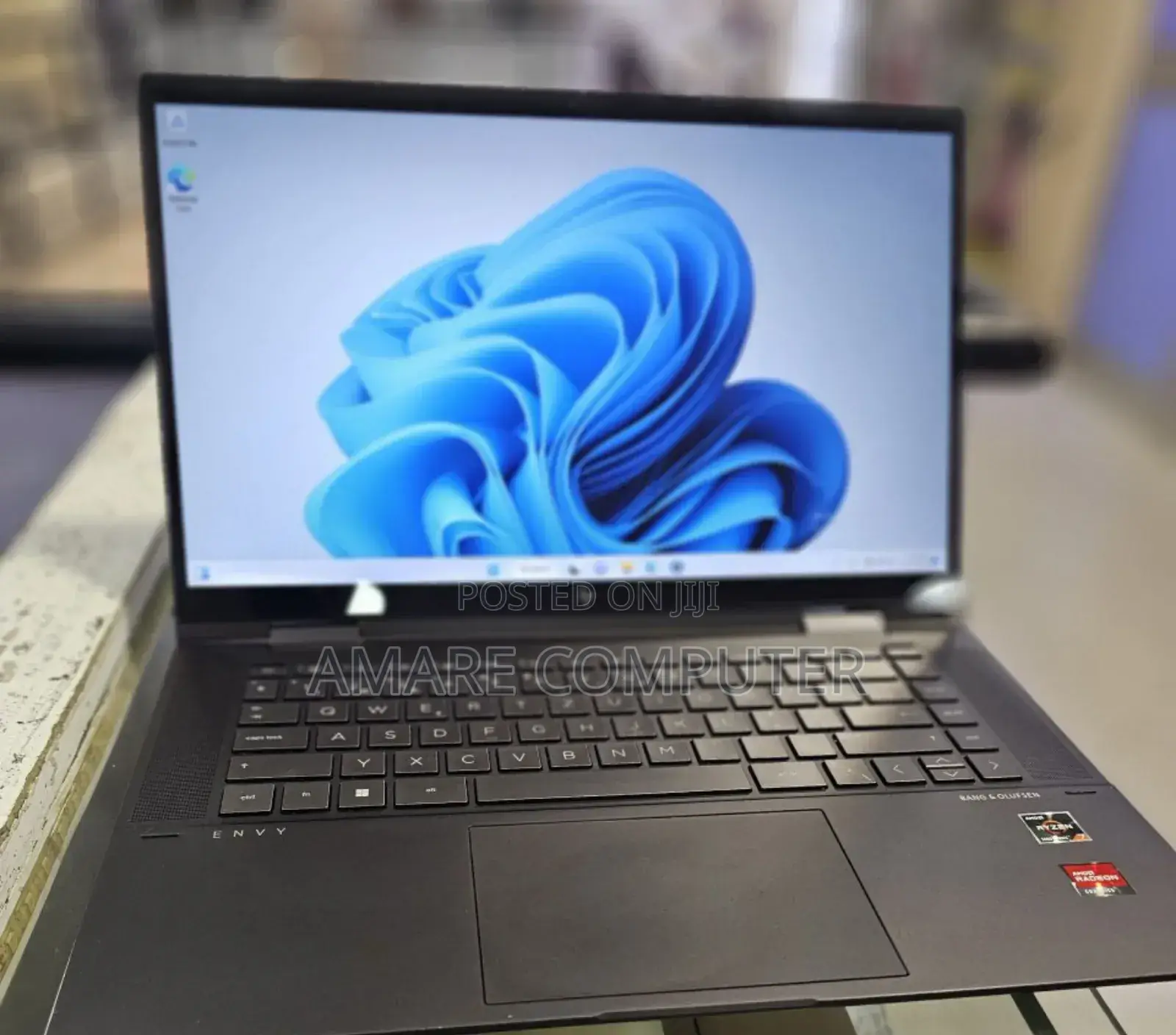 New Laptop HP Envy X360 16GB AMD Ryzen 7 SSD 512GB