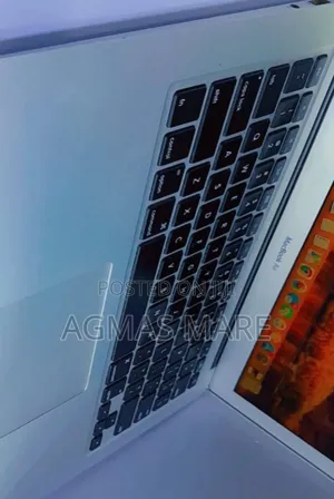 New Laptop Apple MacBook Air 2013 4GB Intel Core I5 HDD 128GB