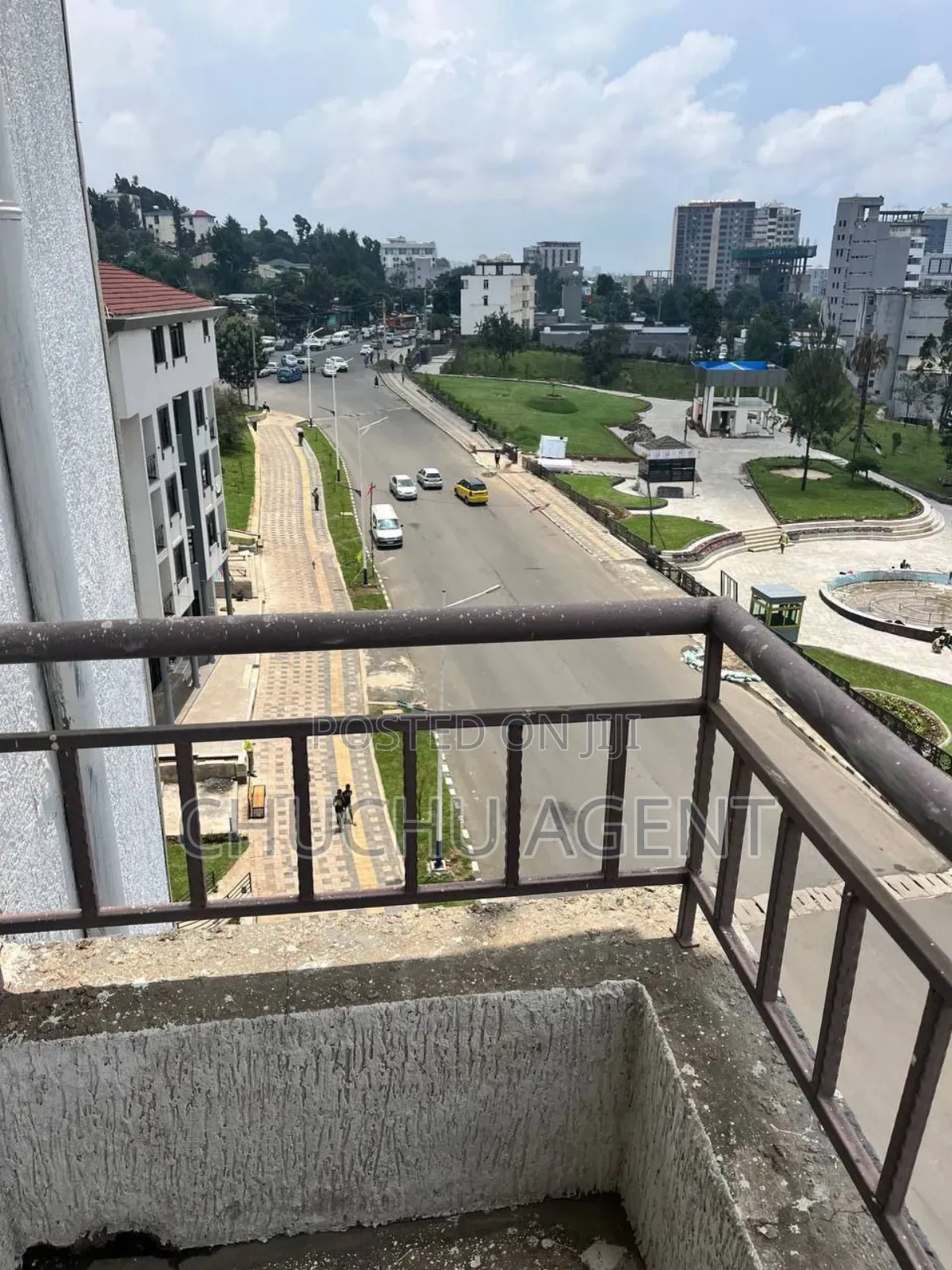 3bdrm Apartment in Yeka for sale