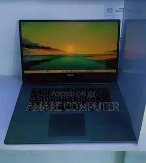 New Laptop Dell Inspiron 15 8GB Intel Core I5 HDD+SSD 1.5T