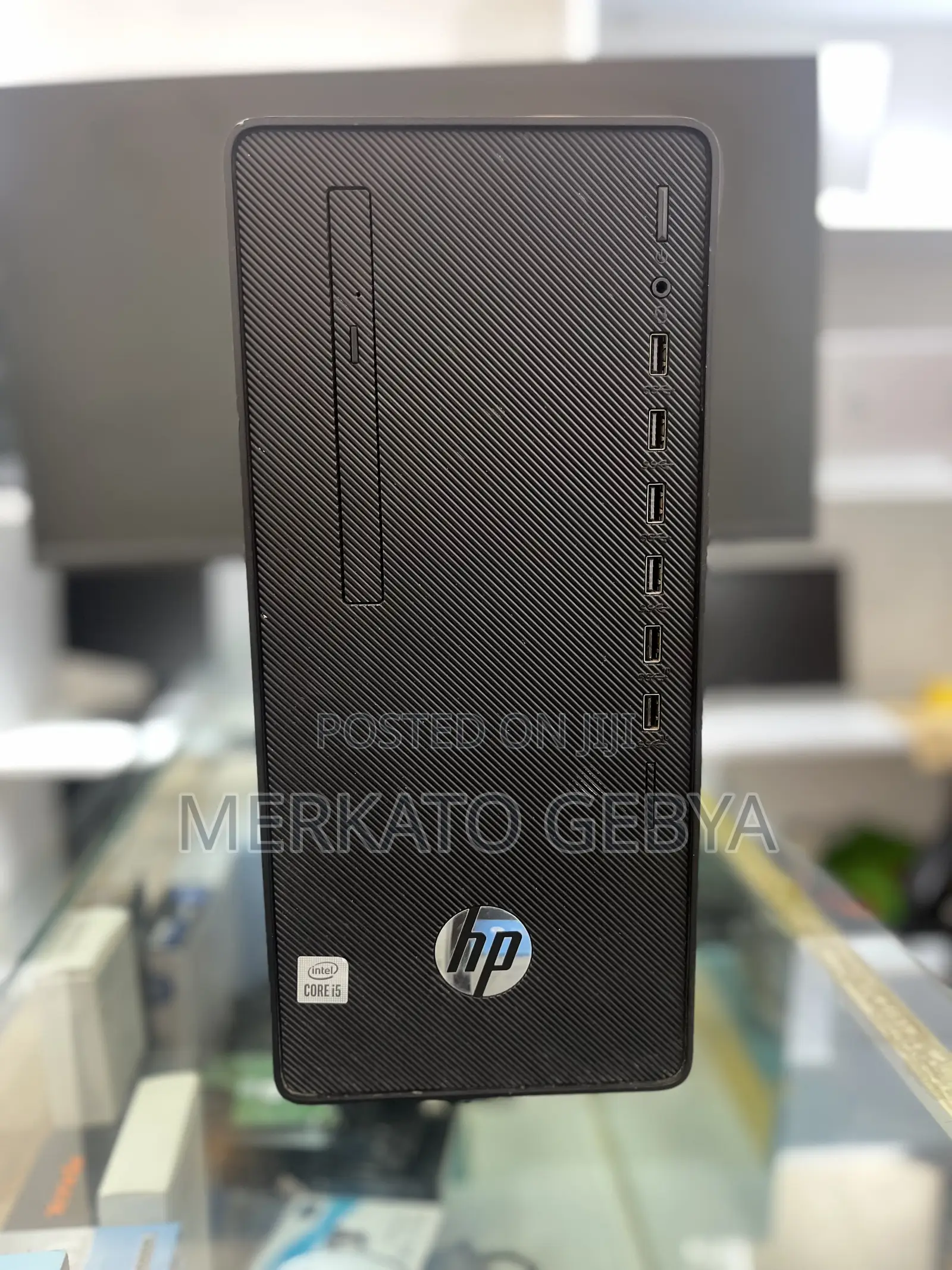 New Desktop Computer HP 200 G4 8GB Intel Core I5 SSD 512GB