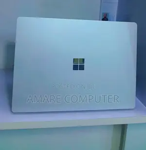 New Laptop Microsoft Surface Laptop 8GB Intel Core I5 SSD 256GB