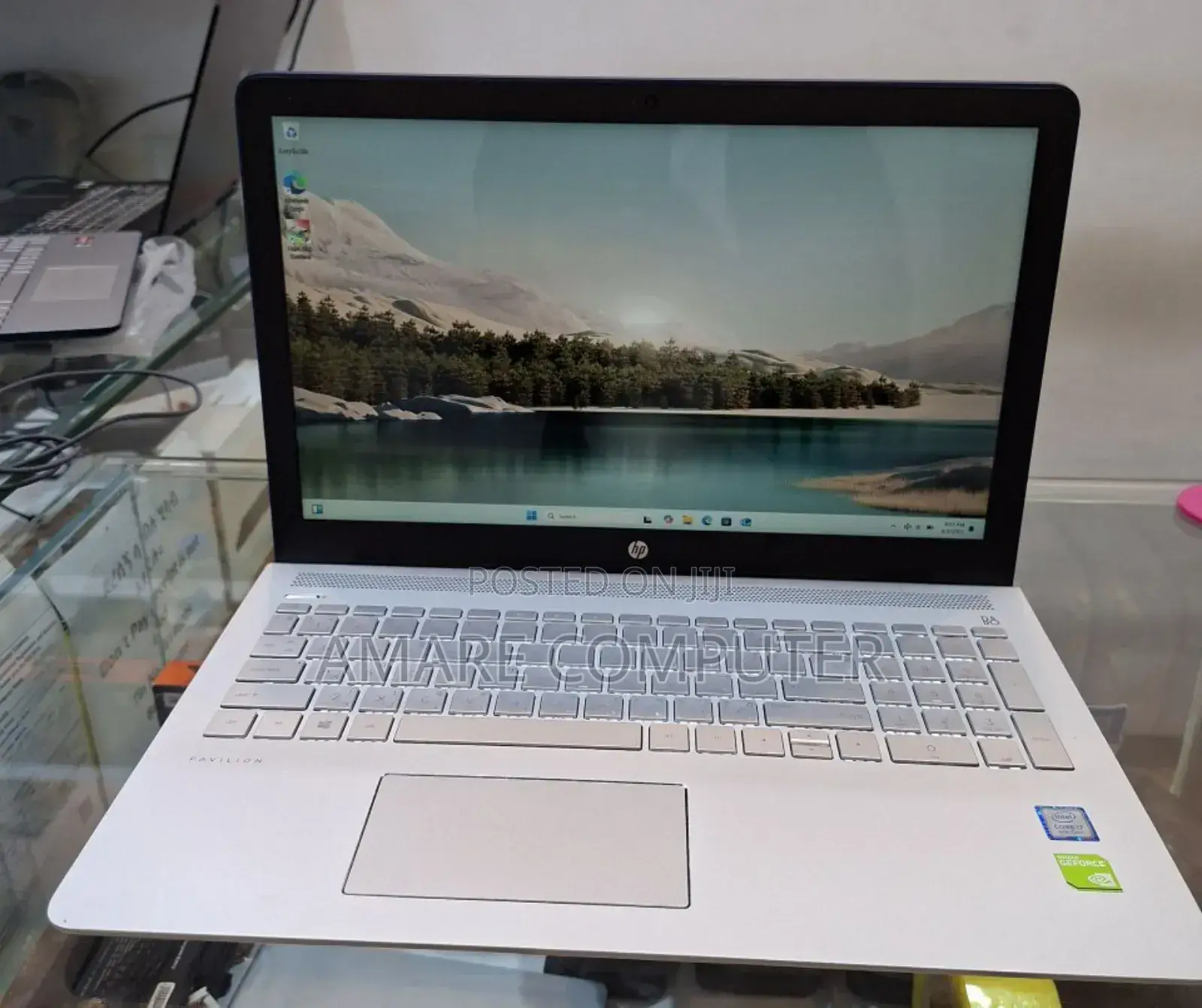 New Laptop HP Pavilion 15 8GB Intel Core I7 HDD+SSD 1.5T