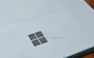 New Laptop Microsoft Surface Pro 7 8GB Intel Core i5 SSD 256GB