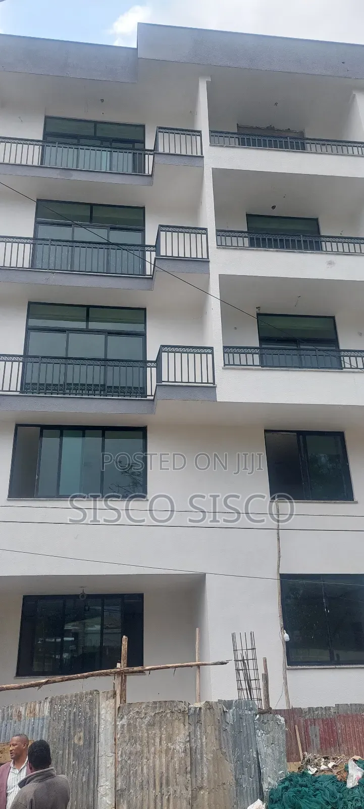 3bdrm Apartment in Semen, Gullele for sale