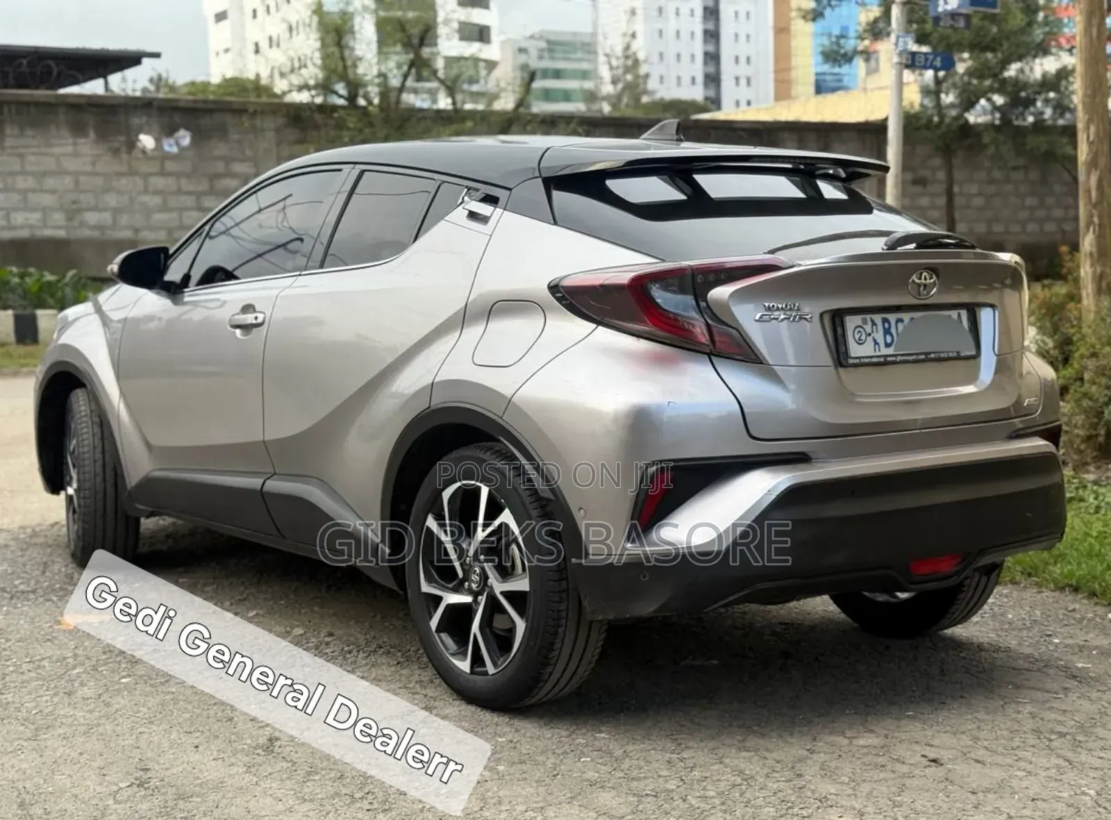 Toyota C-HR 2017 Silver