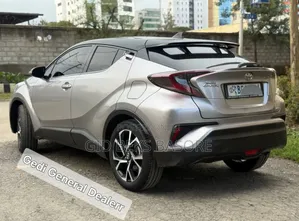 Toyota C-HR 2017 Silver