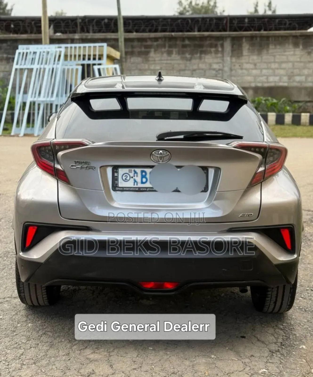 Toyota C-HR 2017 Silver