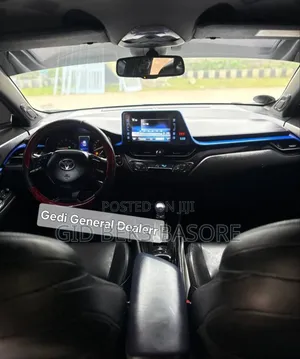 Toyota C-HR 2017 Silver