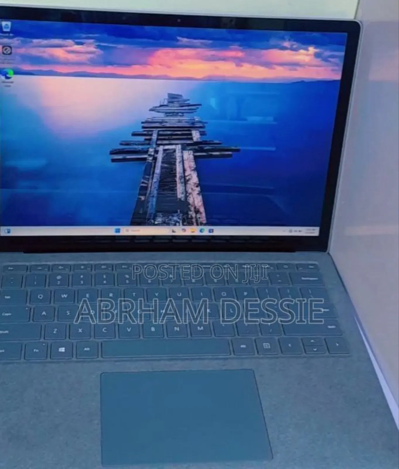 New Laptop Microsoft Surface 16GB Intel Core I7 SSD 512GB