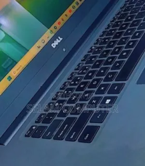 New Laptop Dell Inspiron 15 8GB Intel Core I5 SSD 256GB