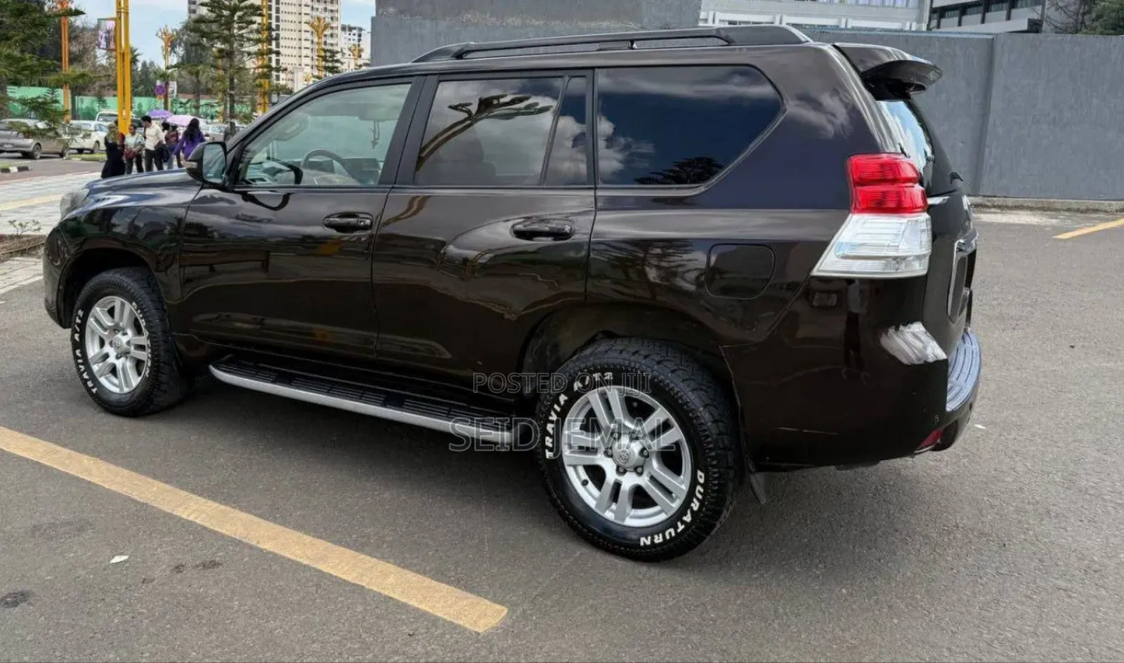 Toyota Land Cruiser Prado 2012 Gray