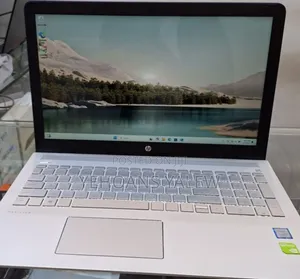 New Laptop HP Pavilion 15 8GB Intel Core I7 HDD+SSD 1T