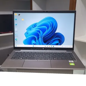 Photo - New Laptop HP ZBook 17 32GB Intel Core I7 SSD 1T