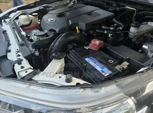 Toyota Hilux Revo Double Cab Deisel 2.4 AWD 2019 White