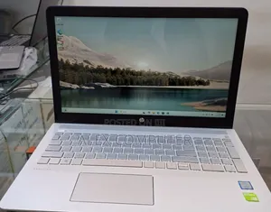 New Laptop HP Pavilion 15 8GB Intel Core I7 SSD 1T