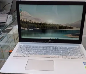 New Laptop HP Pavilion 15 8GB Intel Core I7 SSD 1T