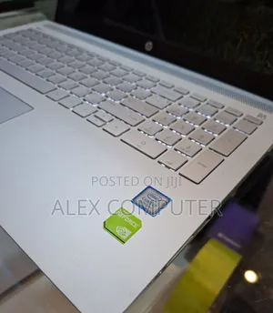 New Laptop HP Pavilion 15 8GB Intel Core I7 SSD 1T