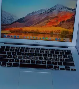 New Laptop Apple MacBook Air 2013 4GB Intel Core I5 SSD 128GB