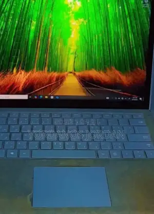 New Laptop Microsoft Surface Laptop 8GB Intel Core i5 SSD 256GB