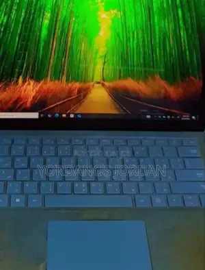 New Laptop Microsoft Surface Laptop 8GB Intel Core i5 SSD 256GB