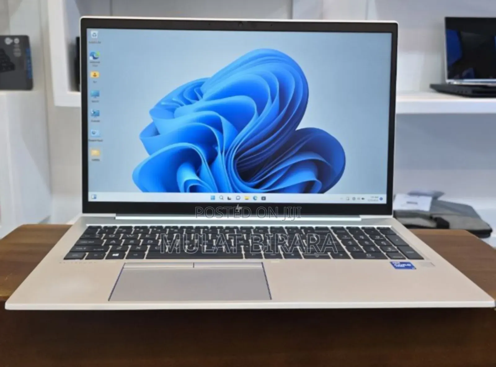 New Laptop HP EliteBook 840 G8 16GB Intel Core I7 SSD 512GB