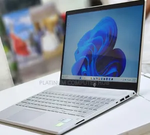 New Laptop HP Pavilion 15 8GB Intel Core I5 HDD+SSD 1.5T