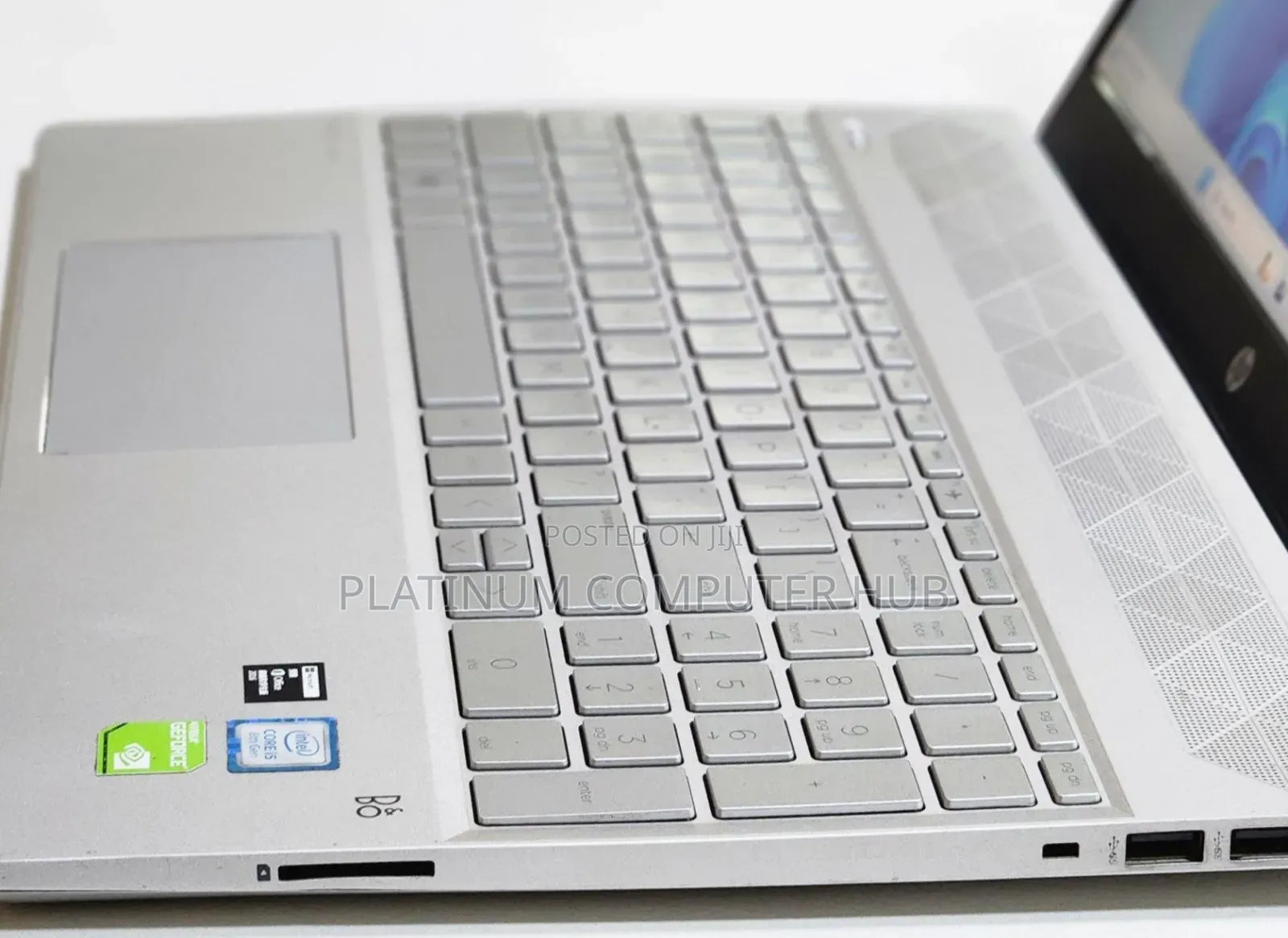 New Laptop HP Pavilion 15 8GB Intel Core I5 HDD+SSD 1.5T