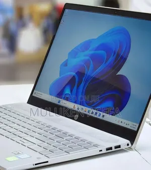 New Laptop HP Pavilion 15 8GB Intel Core I5 SSD 1T