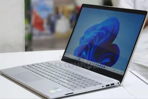 Photo - New Laptop HP Pavilion 15 8GB Intel Core I5 SSD 1T