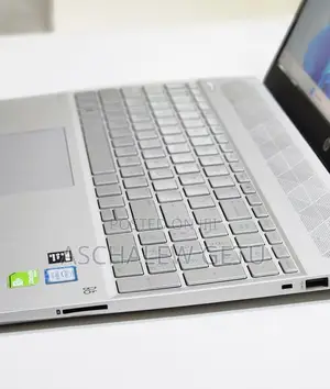Photo - New Laptop HP Pavilion 15 8GB Intel Core I5 SSD 1T