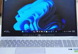 New Laptop HP Pavilion 15 8GB Intel Core I5 SSD 1T