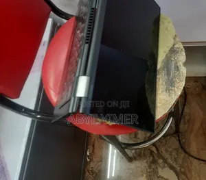 Photo - New Laptop Lenovo ThinkPad X380 Yoga 16GB Intel Core I7 SSD 512GB