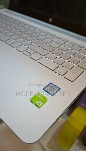 New Laptop HP Pavilion 15 8GB Intel Core I7 SSD 256GB