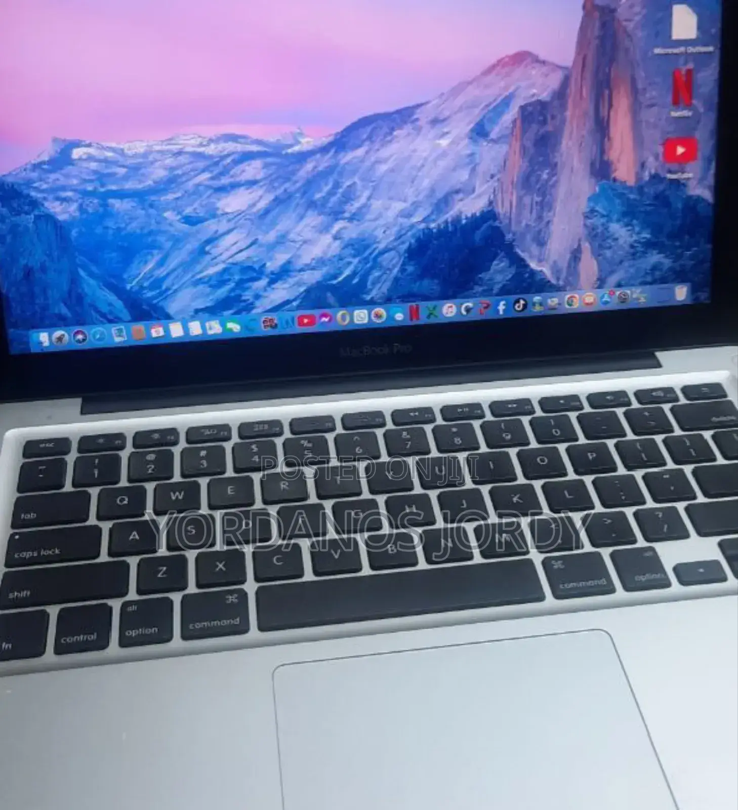 New Laptop Apple MacBook Pro 2012 8GB Intel Core i5 HDD 500GB