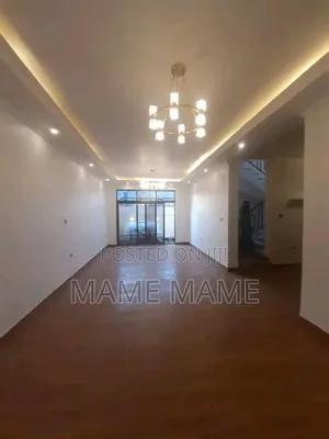 7bdrm House in Addis Abeba, Bole for sale