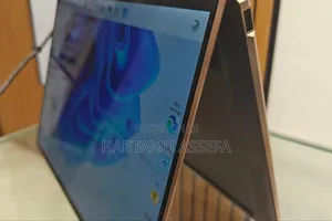 New Laptop HP Spectre 16GB Intel Core I7 SSD 1T