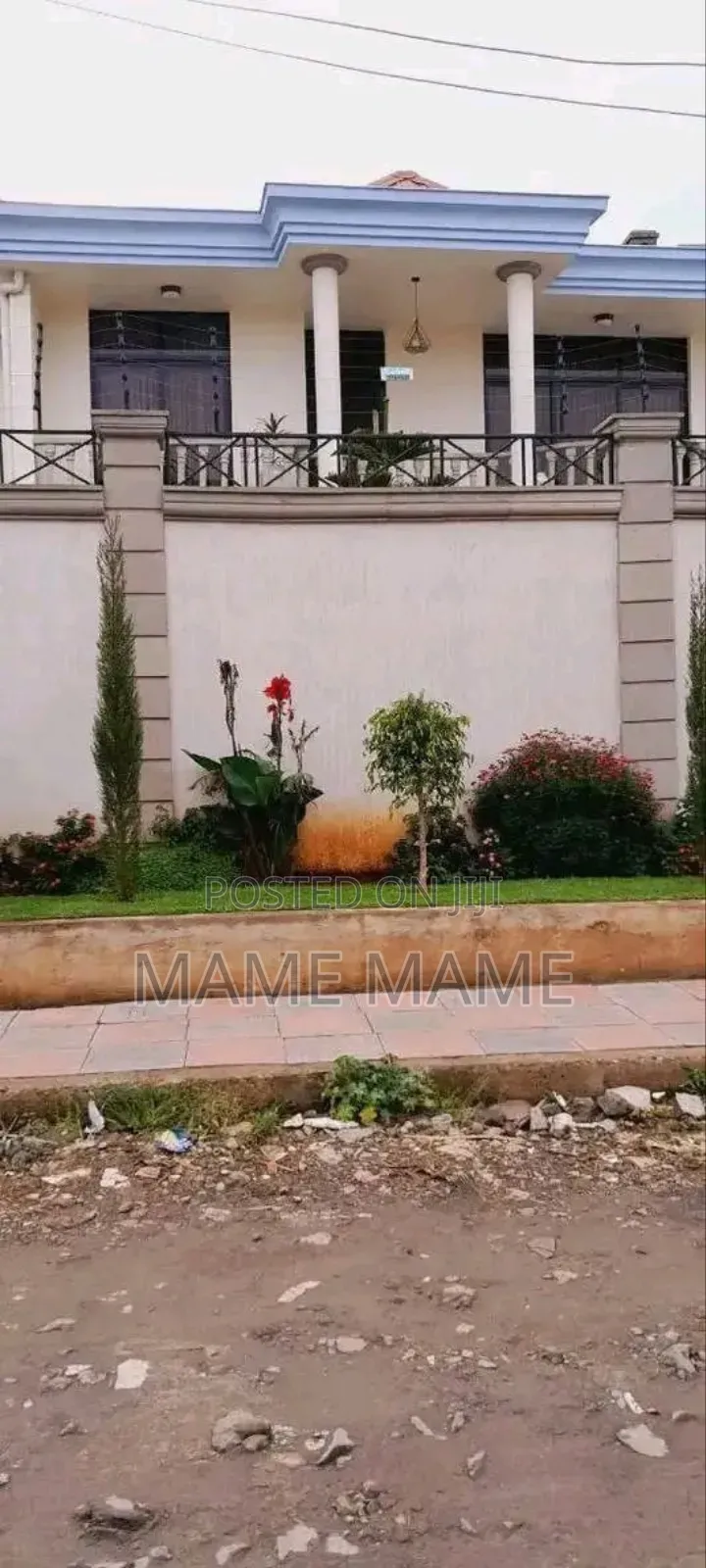 8bdrm House in Addis Abeba, Bole for sale